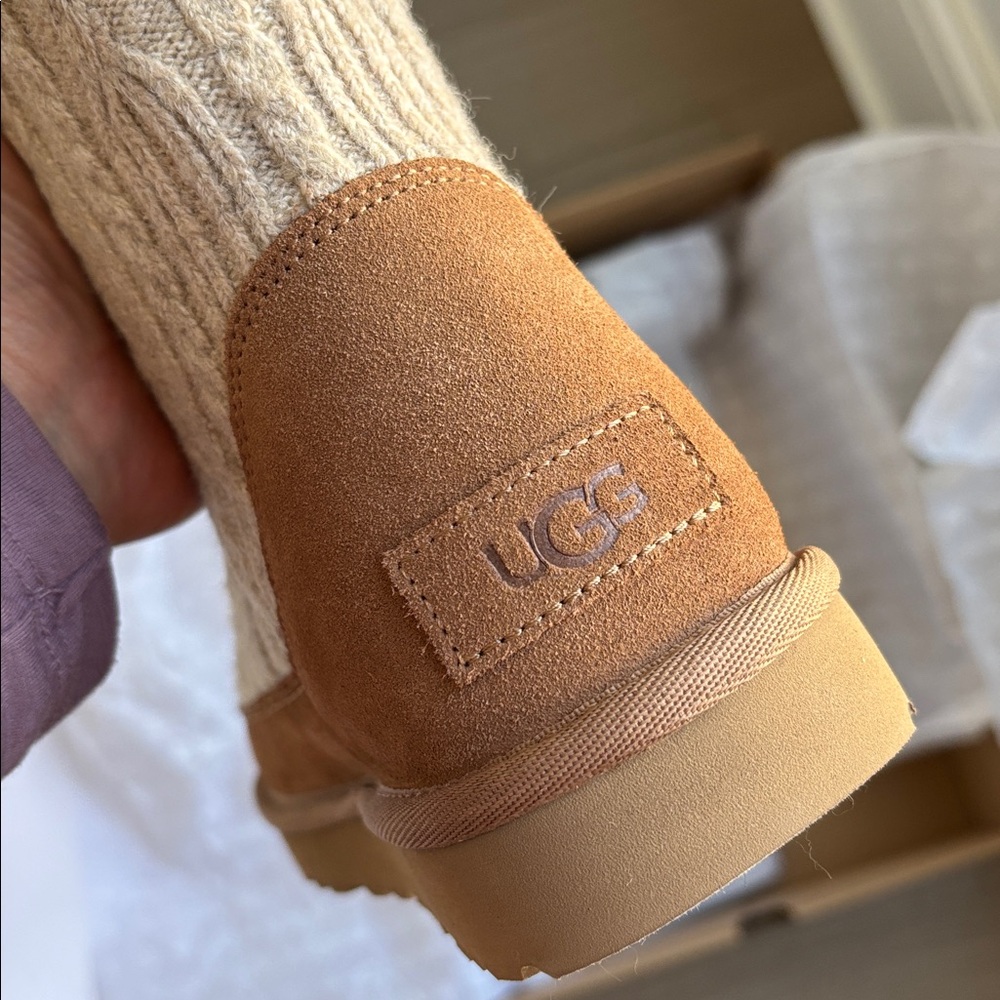 UGG Classic Tall Cabelle Knit - Picture 6 of 9
